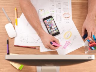 UIとUXの違いとは？デザイナーの視点から解説！
