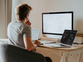 Webエンジニアでフリーランスになる！その独立方法とは？