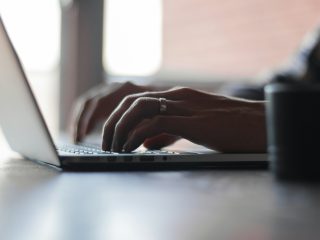 オンライン履歴書・職務経歴書作成サービス紹介と作成方法の解説！応募書類を充実させて転職活動を成功へ